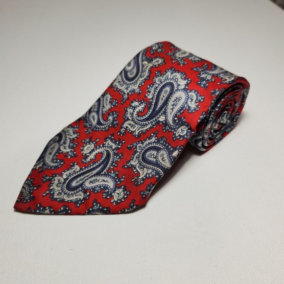 Christian Dior Vintage Red 100% Silk Paisley Necktie Woven In Italy - Picture 1 of 3